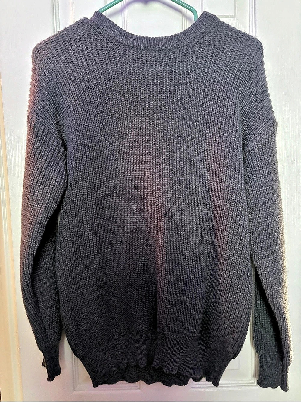 Women's Gray Crewneck Knit Sweater